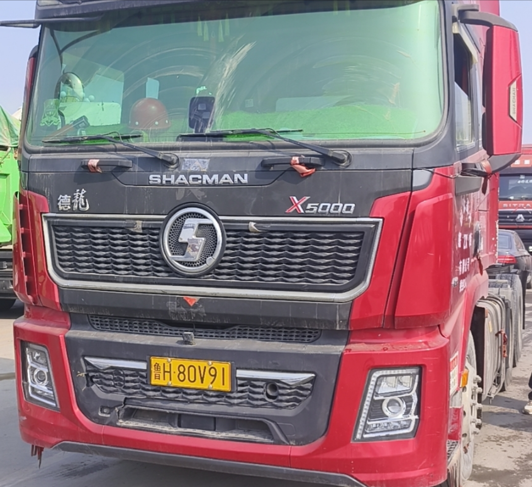 陕汽 德龙X5000 460马力 6×4 牵引车