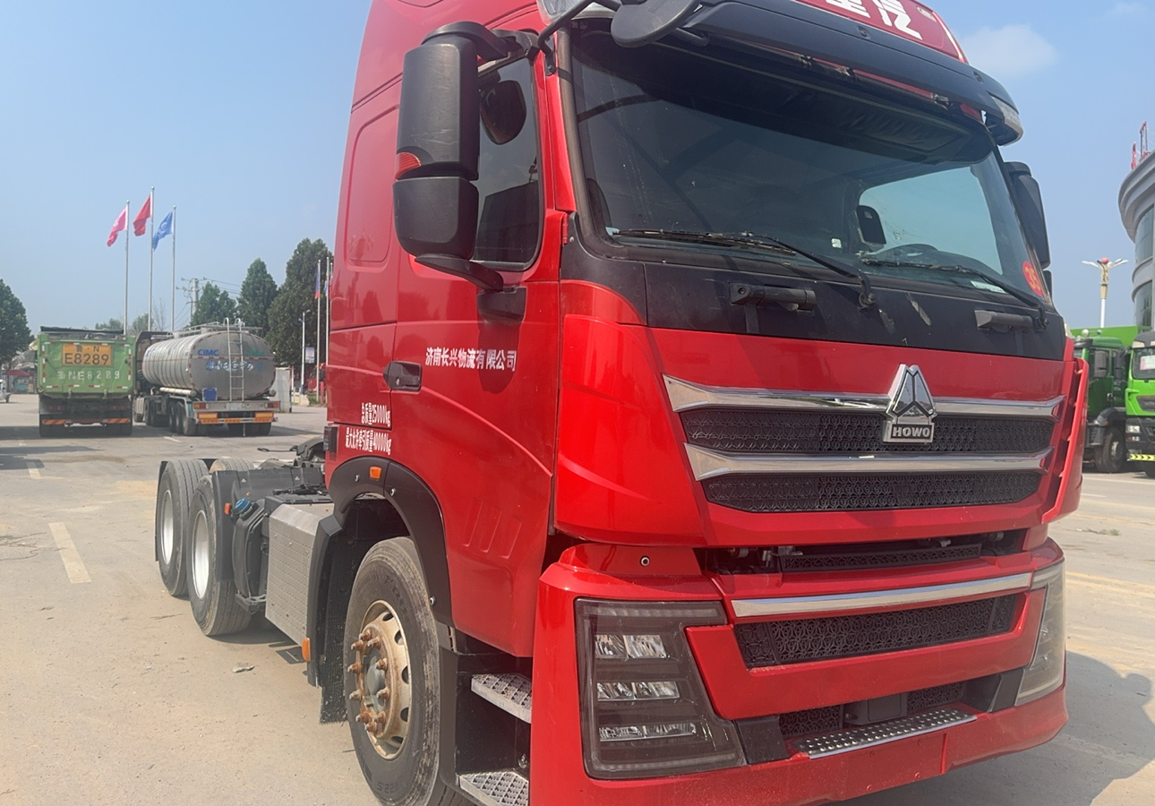 重汽豪沃 HOWO TH7 480马力 6×4 牵引车