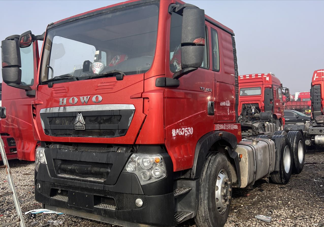 重汽豪沃 HOWO TX 460马力 6×4 牵引车