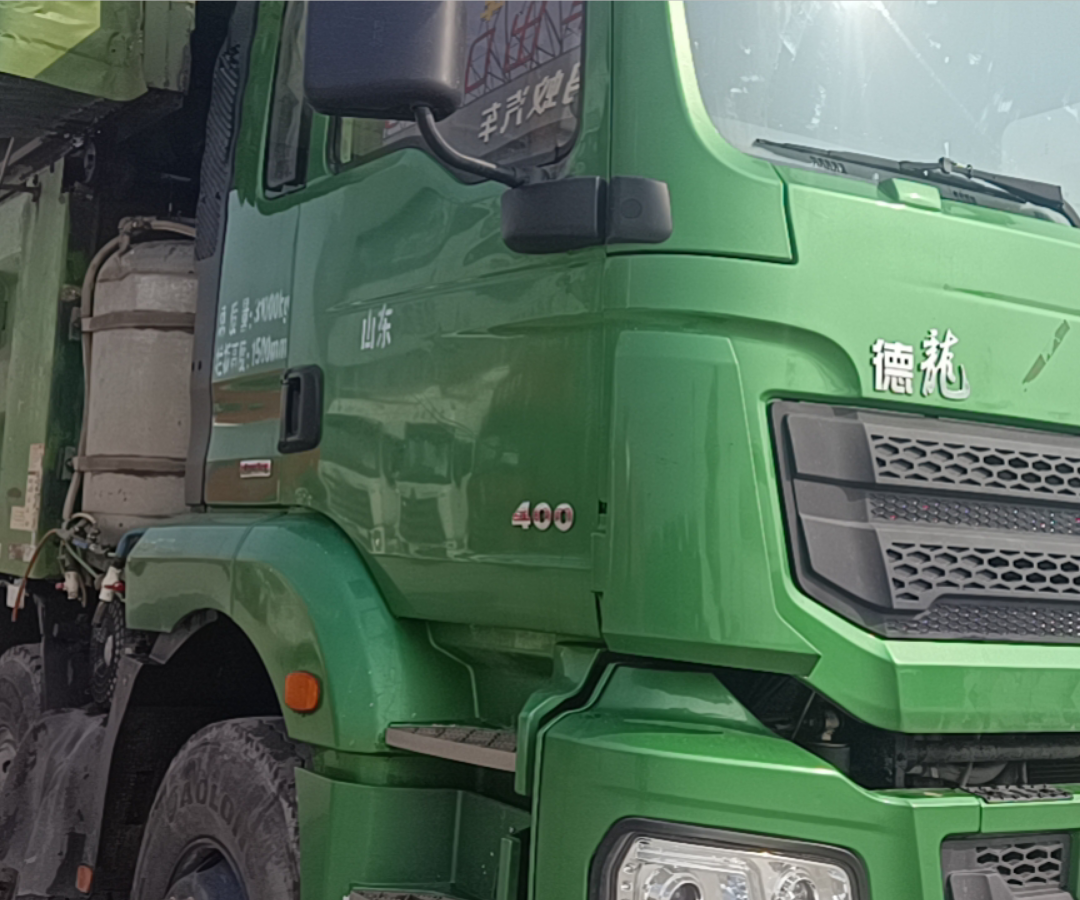 陕汽 德龙M3000S 400马力 8×4 自卸车 2