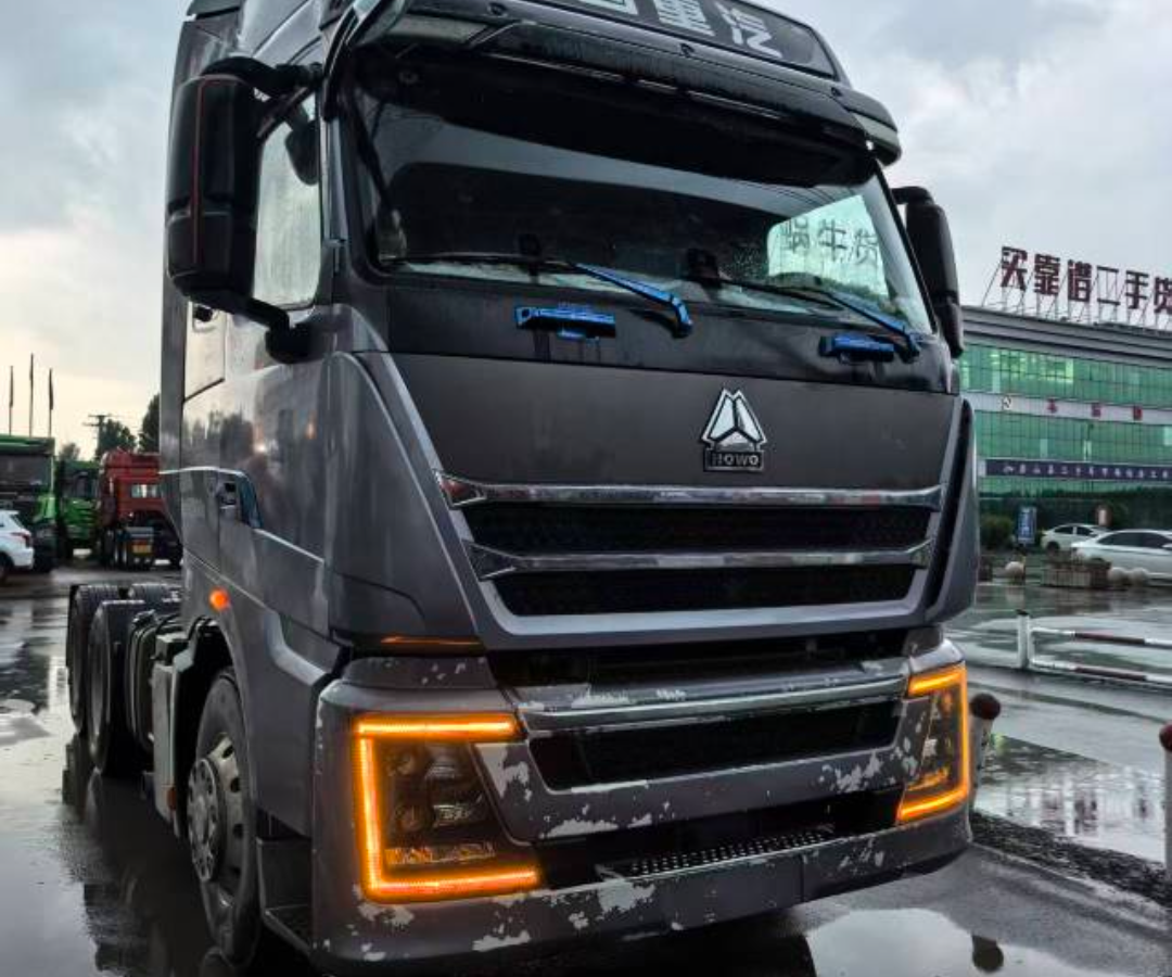 重汽豪沃 HOWO TH7 540马力 6×4 牵引车