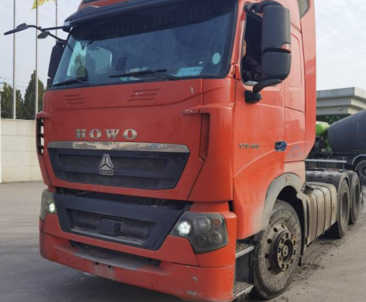 重汽豪沃 HOWO TH7 540马力 6×4 牵引车