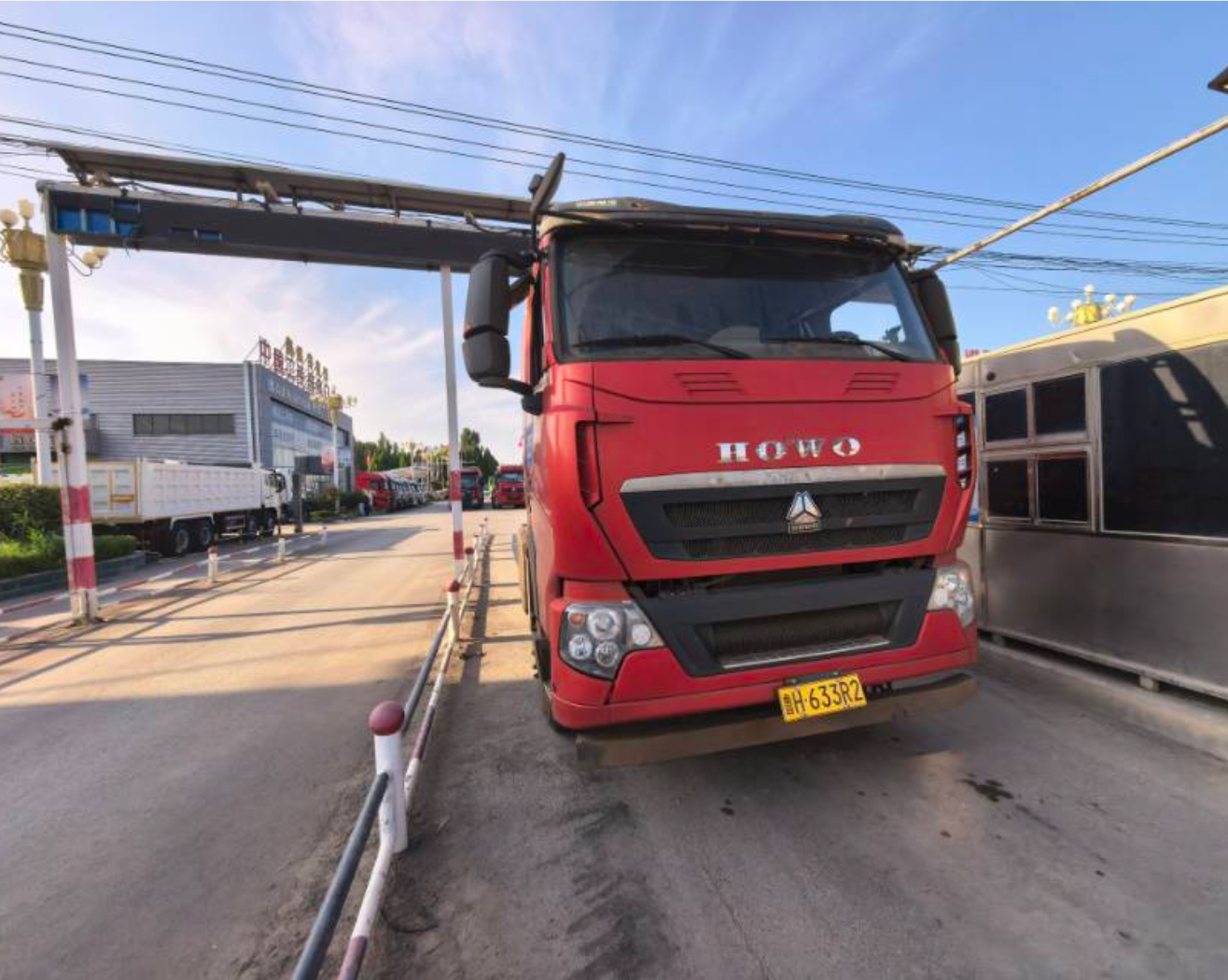 重汽豪沃 HOWO T7H 440马力 6×4 牵引车