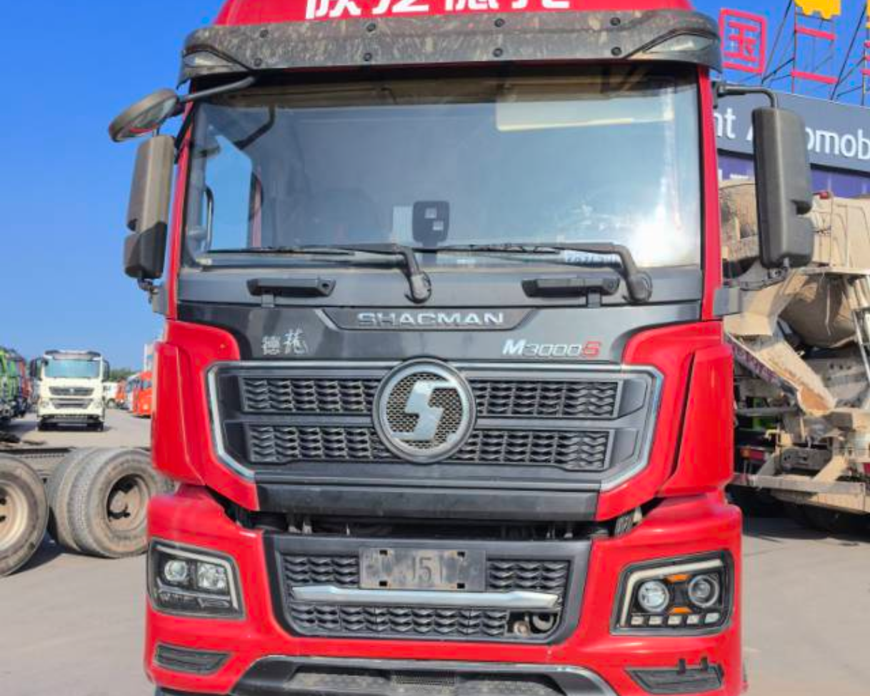 陕汽 德龙M3000S 460马力 6×4 牵引车