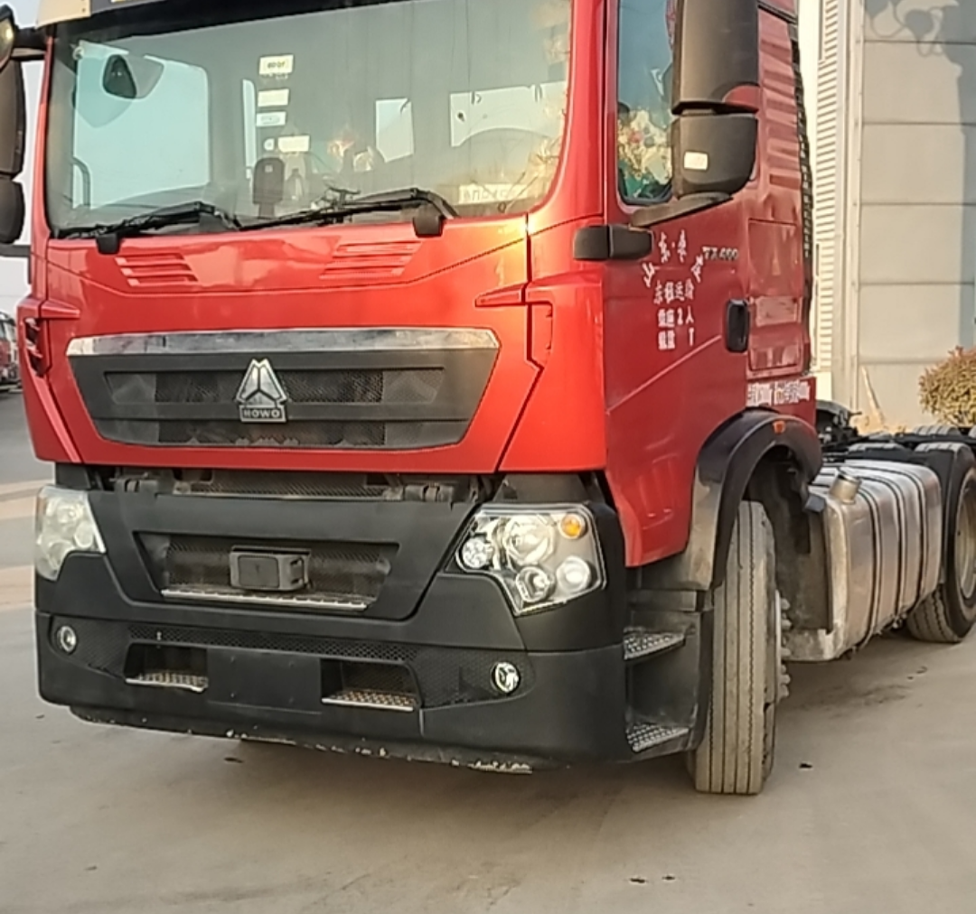 重汽豪沃 HOWO TX 460马力 6×4 牵引车
