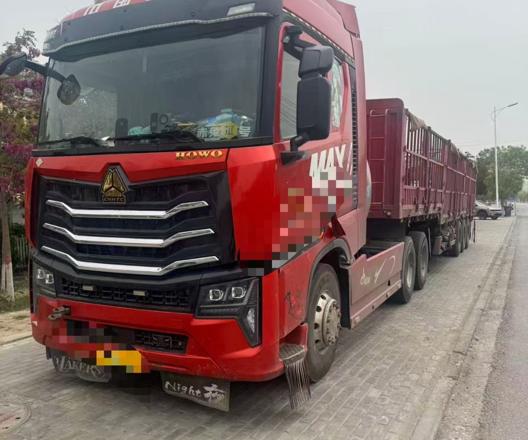 重汽豪沃 其他车系 560马力 6×4 牵引车