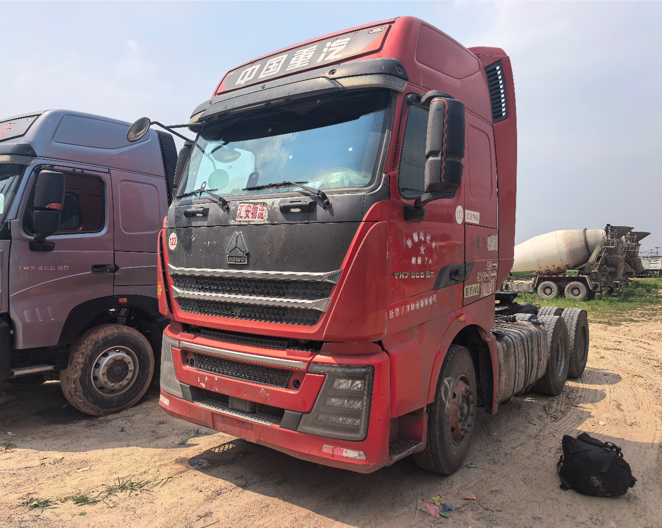 重汽豪沃 HOWO T7H 500马力 6×4 牵引车