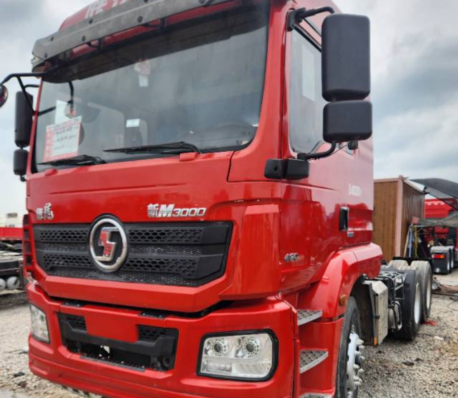 陕汽 德龙新M3000 460马力 6×4 牵引车