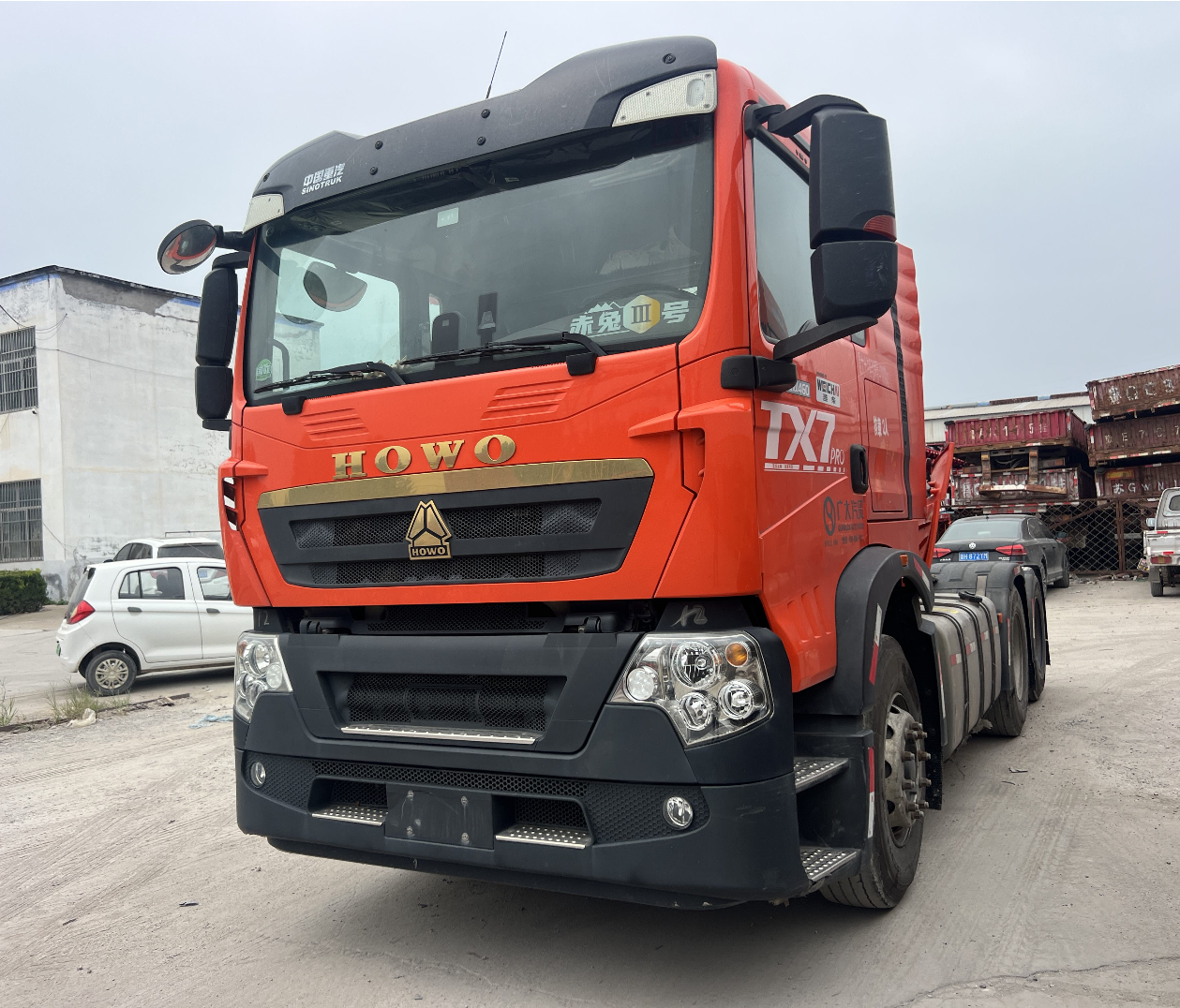 重汽豪沃 HOWO TX7 460马力 6×4 牵引车