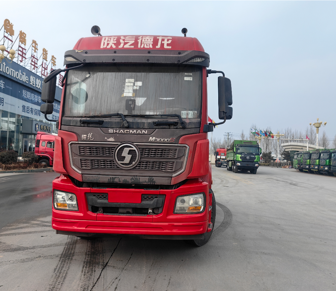 陕汽 德龙M3000S 460马力 6×4 牵引车