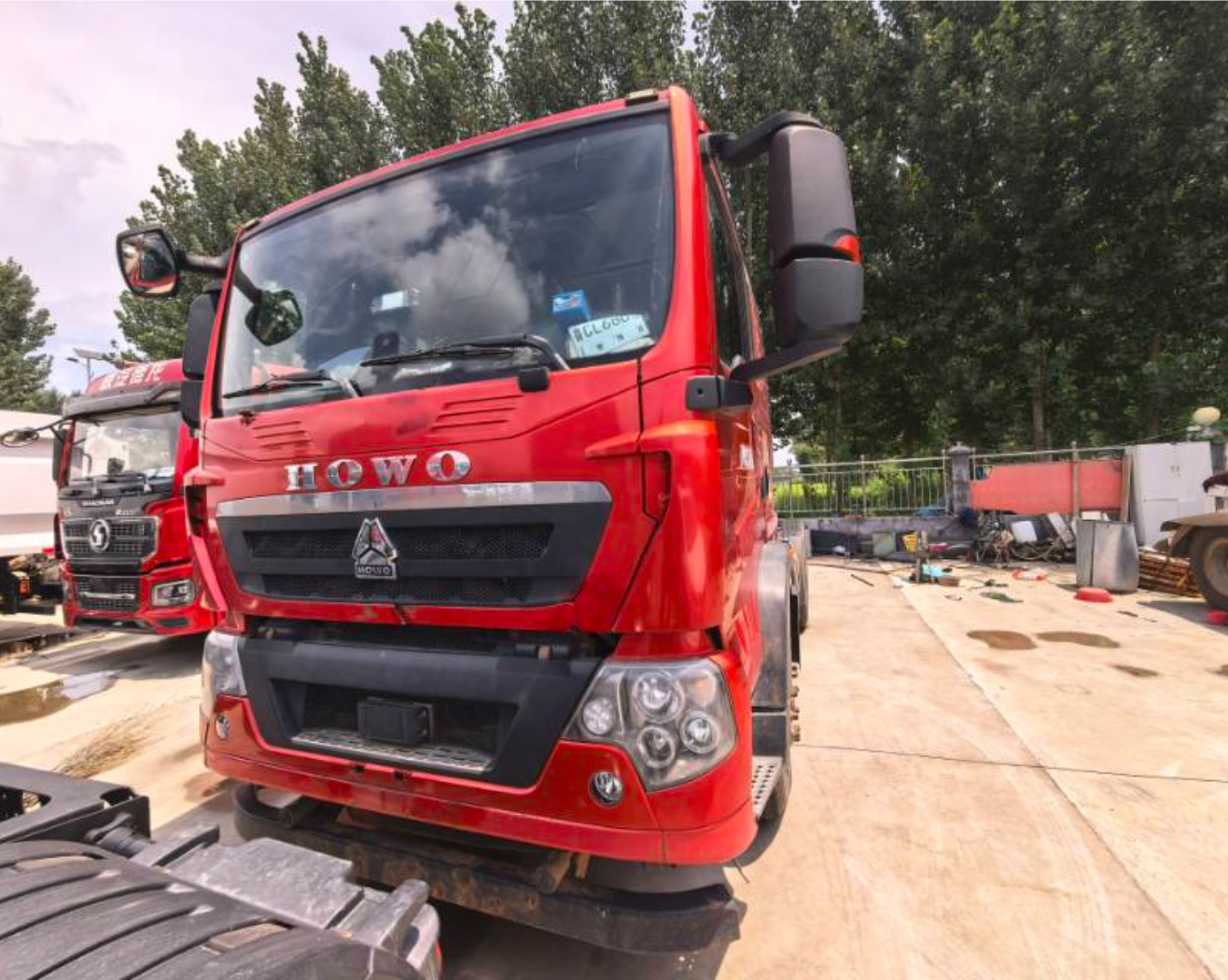 重汽豪沃 HOWO TX 440马力 6×4 牵引车 2