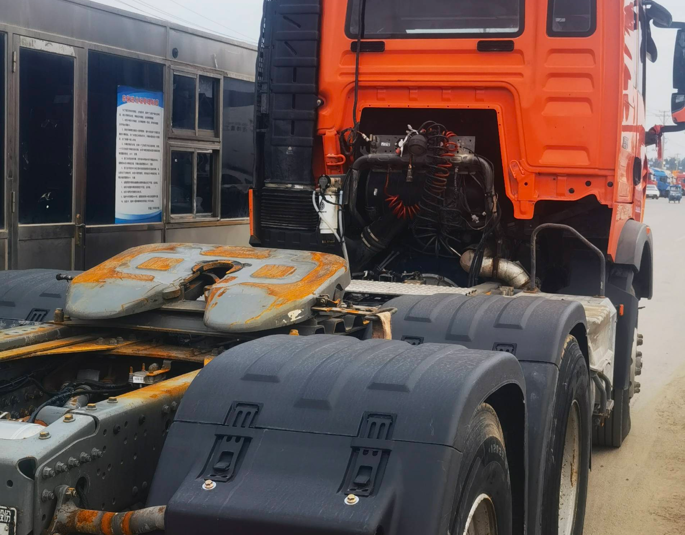 重汽豪沃 HOWO TX 460马力 6×4 牵引车 2
