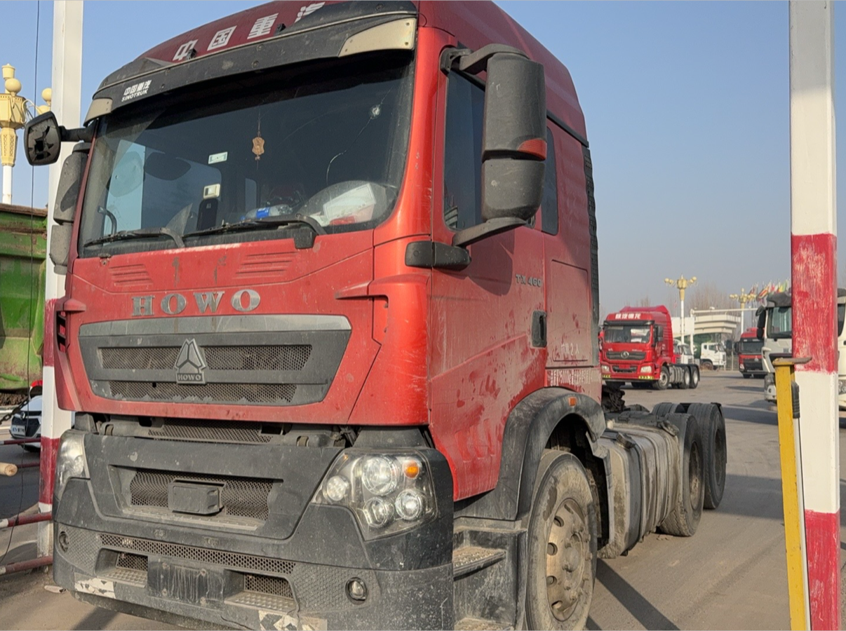 重汽豪沃 HOWO TX 460马力 6×4 牵引车