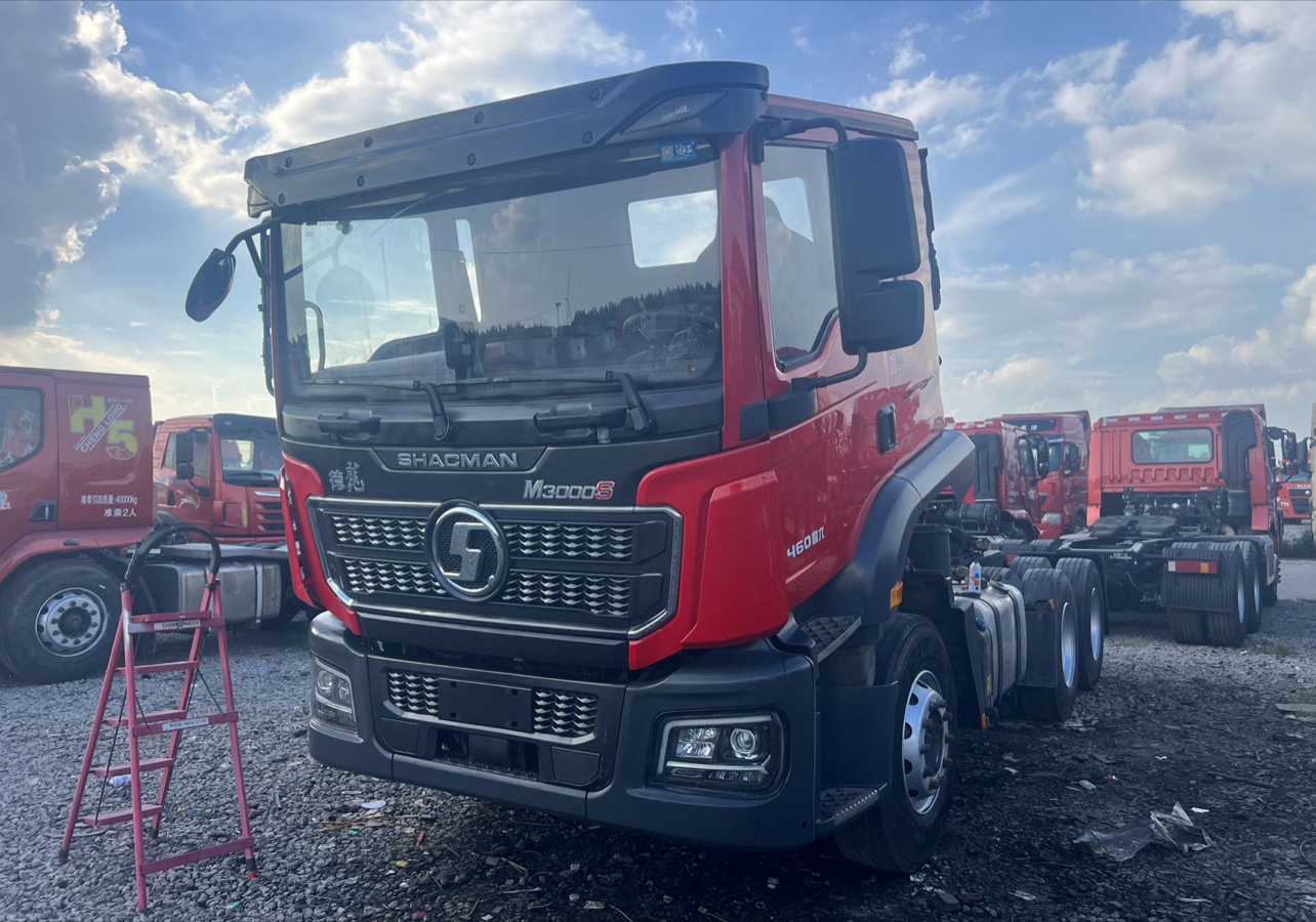 陕汽 德龙M3000S 460马力 6×4 牵引车