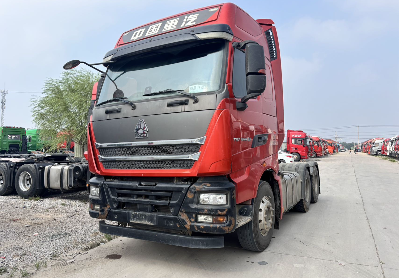 重汽豪沃 HOWO TH7 500马力 8×2 牵引车