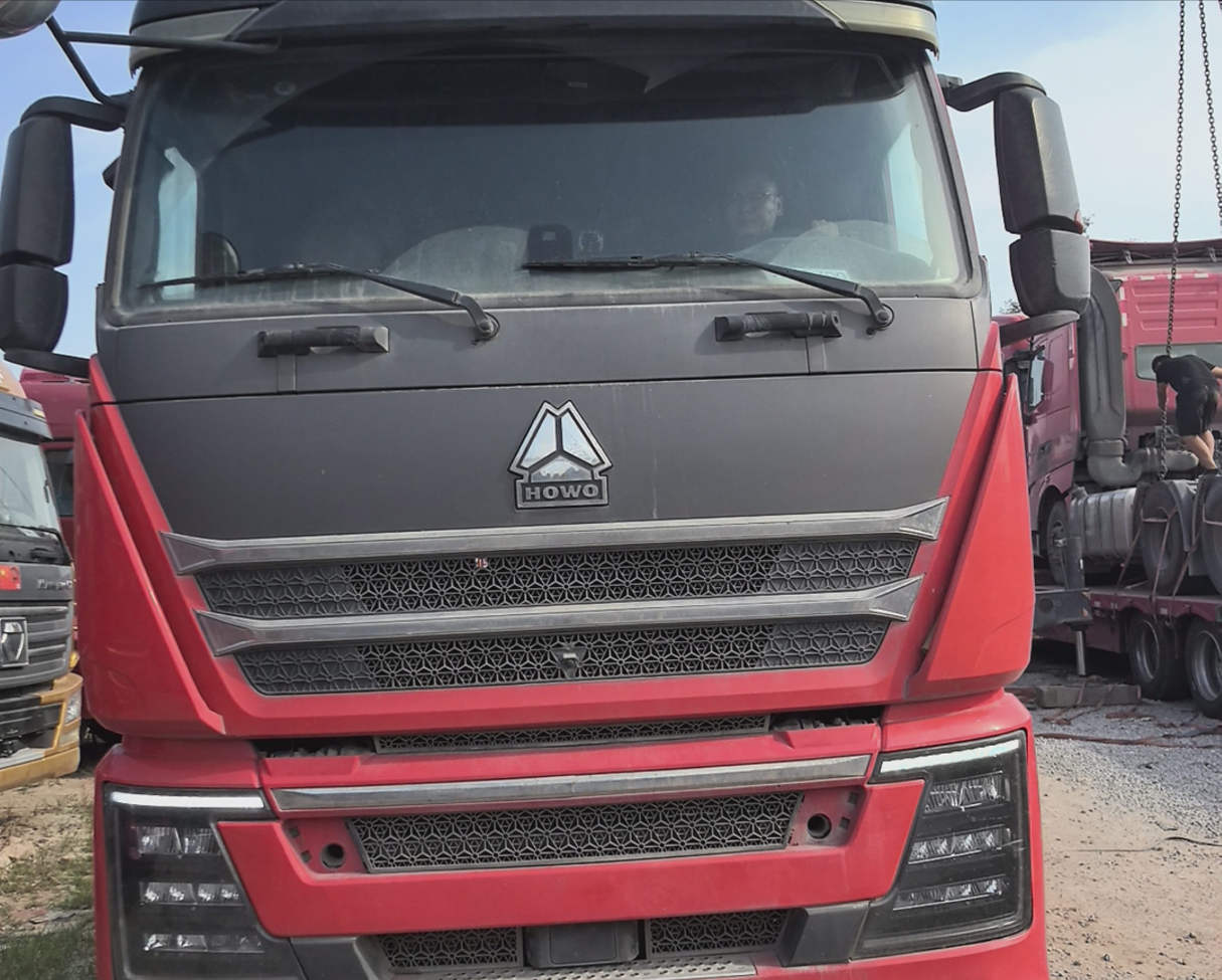 重汽豪沃 HOWO T7H 540马力 6×4 牵引车