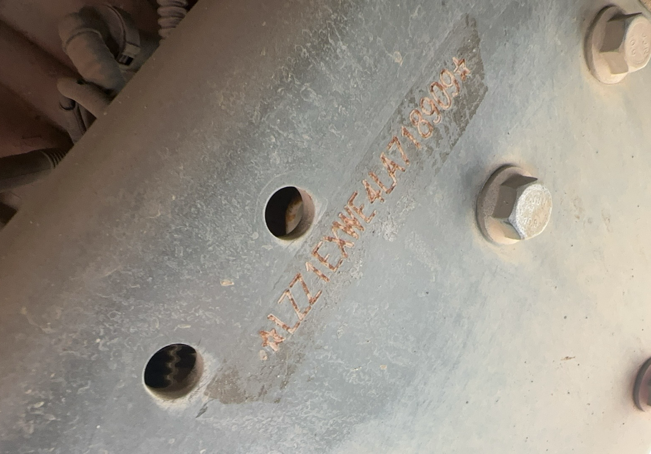 重汽豪沃 HOWO TH7 500马力 8×4 自卸车 3