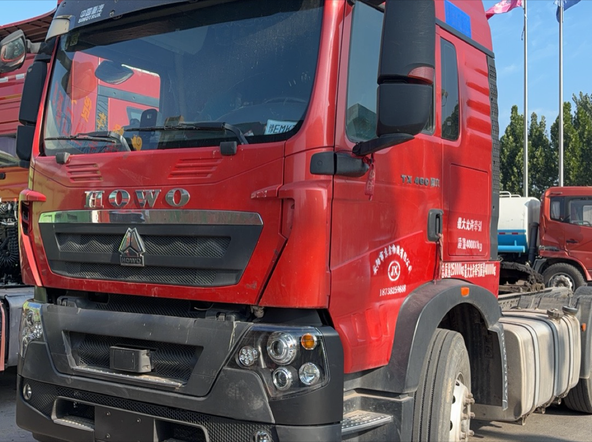 重汽豪沃 HOWO TX 460马力 6×4 牵引车
