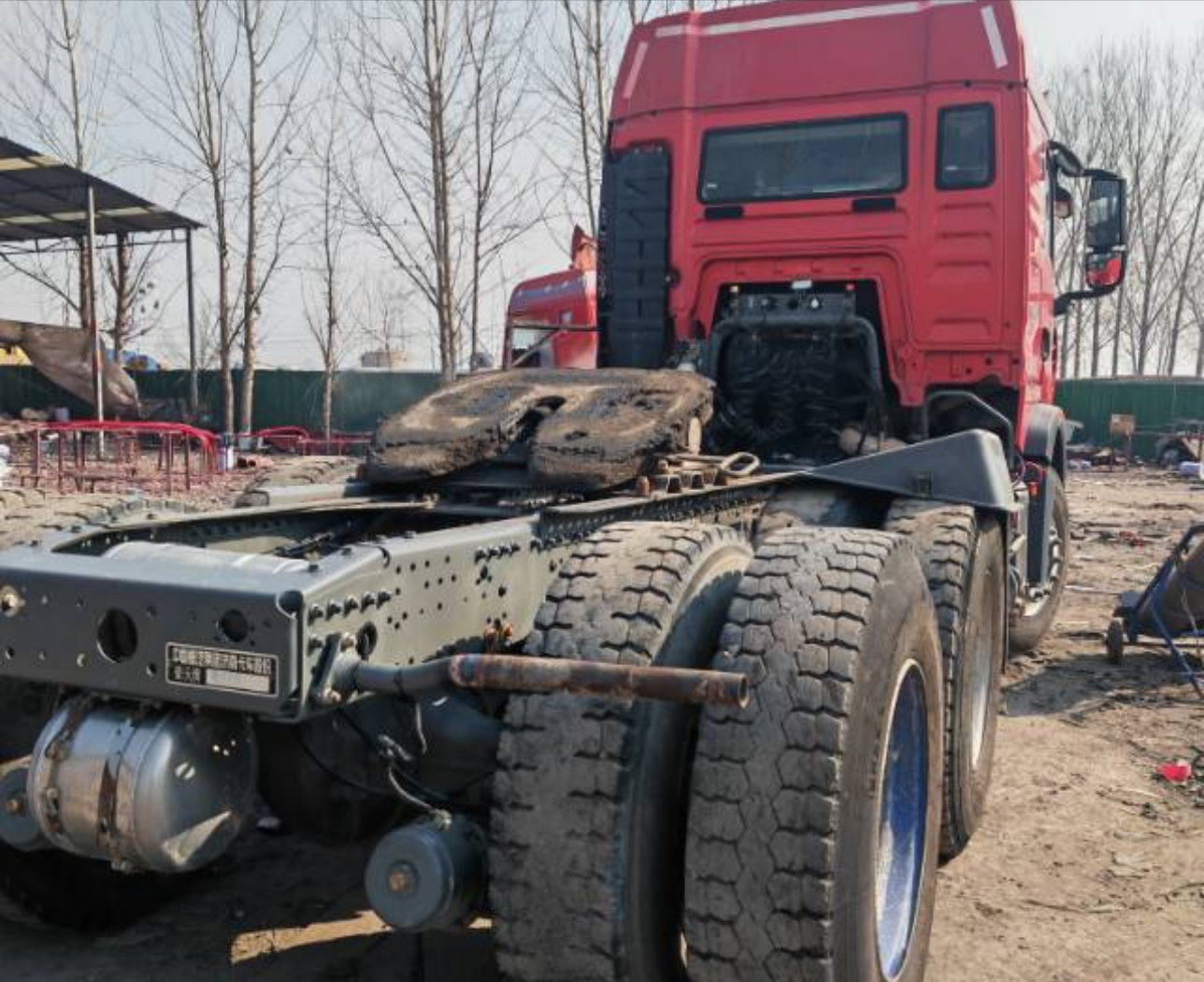 重汽豪沃 HOWO TX7 460马力 6×4 牵引车 2