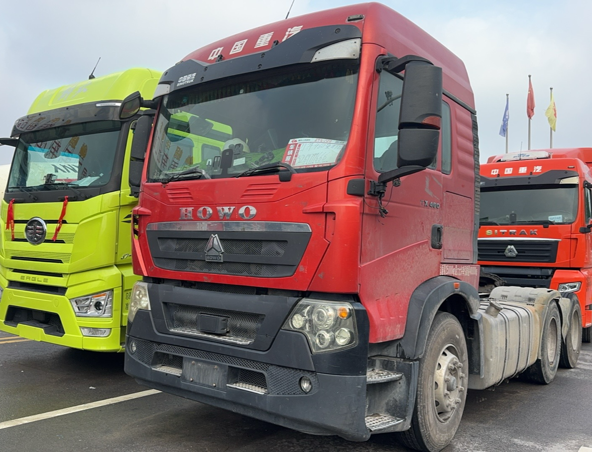 重汽豪沃 HOWO TX 460马力 6×4 牵引车