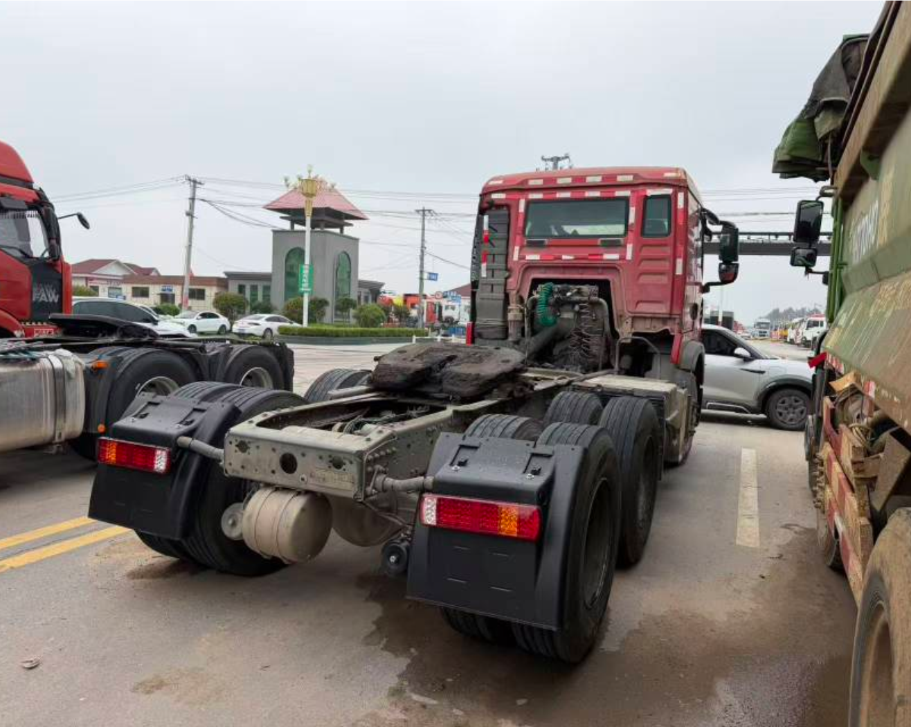 重汽豪沃 HOWO TX 460马力 6×4 牵引车 2