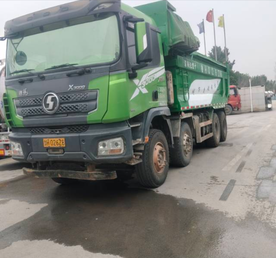 陕汽 德龙X3000 430马力 8×4 自卸车