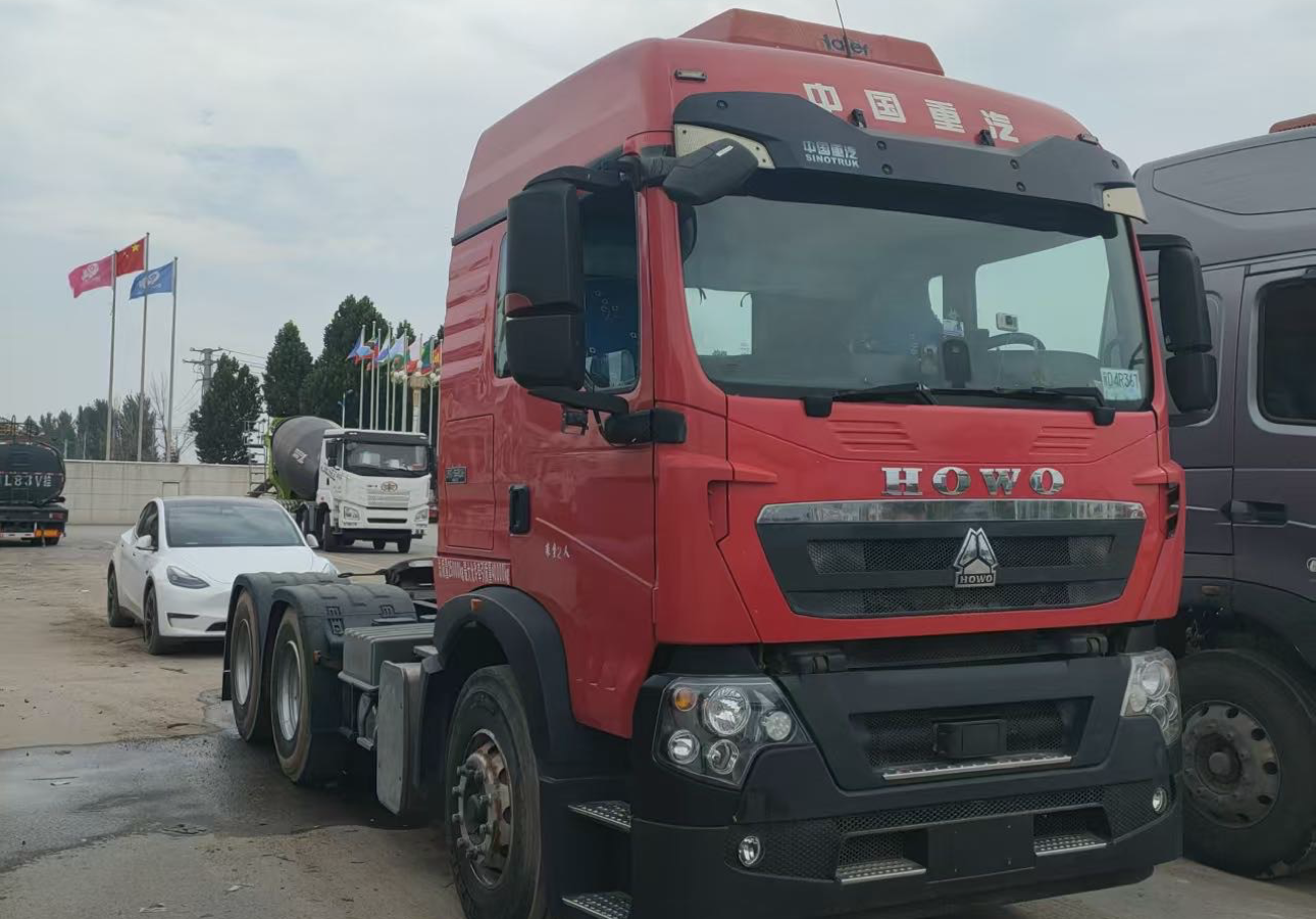 重汽豪沃 HOWO TX 460马力 6×4 牵引车