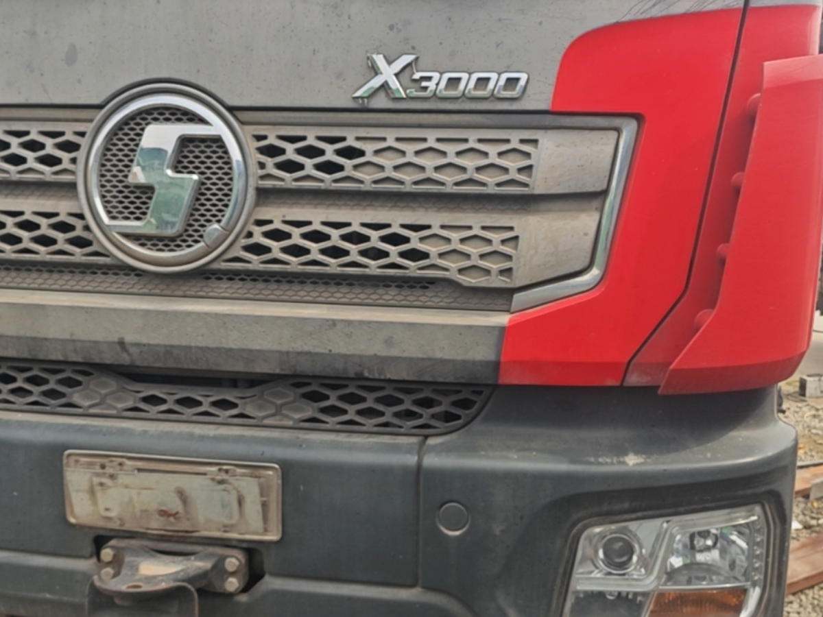 陕汽 德龙X3000 500马力 8×4 自卸车