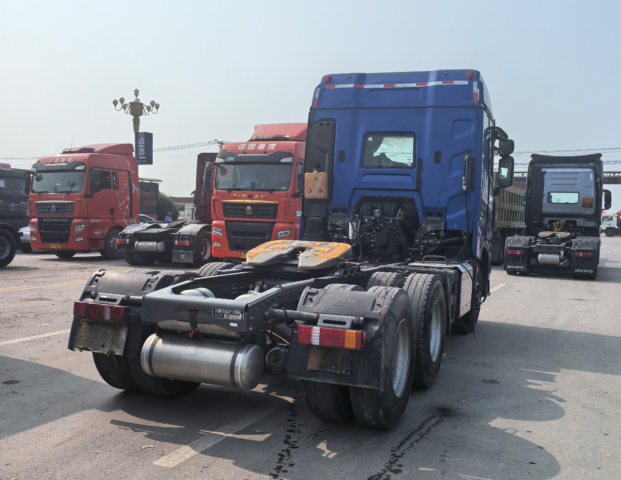 重汽豪沃 其他车系 460马力 6×4 牵引车 2
