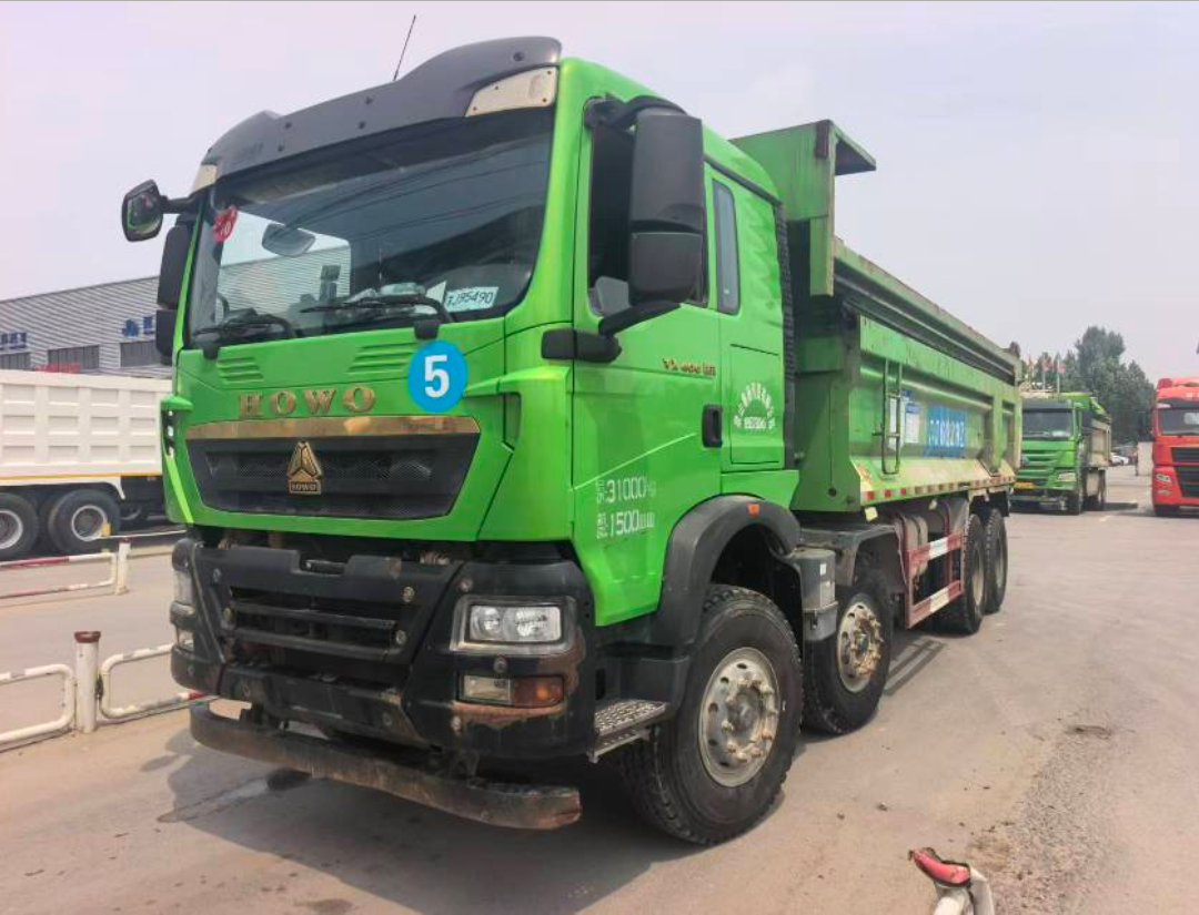 重汽豪沃 HOWO TX 400马力 8×4 自卸车