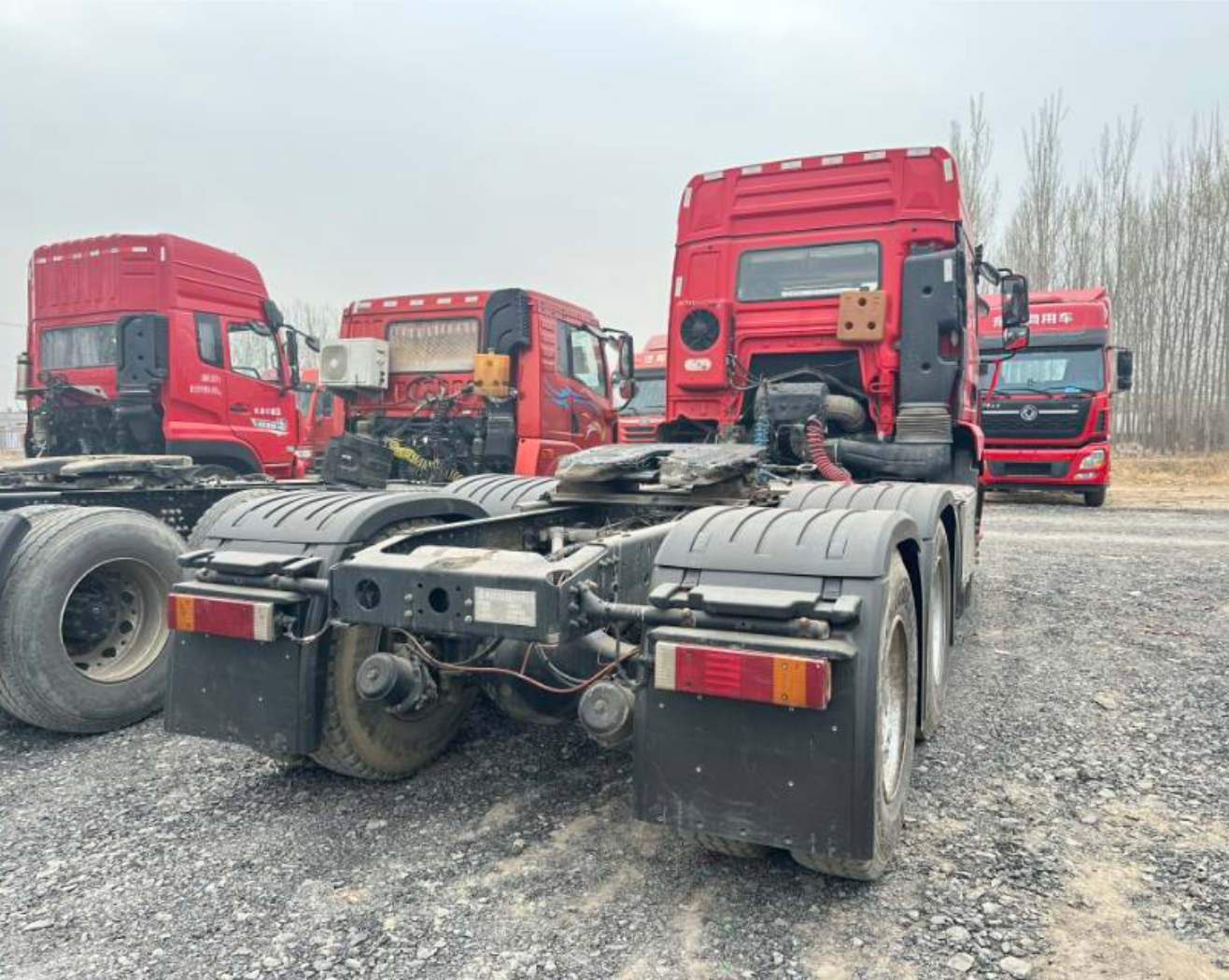 陕汽 德龙M3000S 460马力 6×4 牵引车