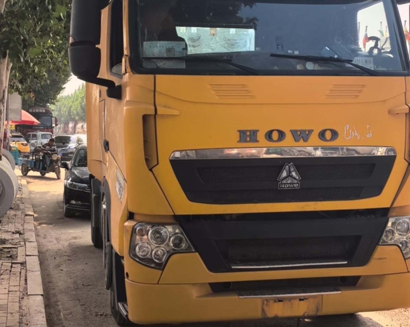 重汽豪沃 HOWO A7 480马力 4×2 牵引车