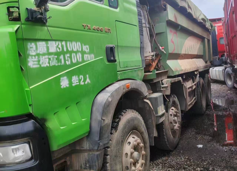 重汽豪沃 HOWO TX 400马力 6×4 自卸车 2