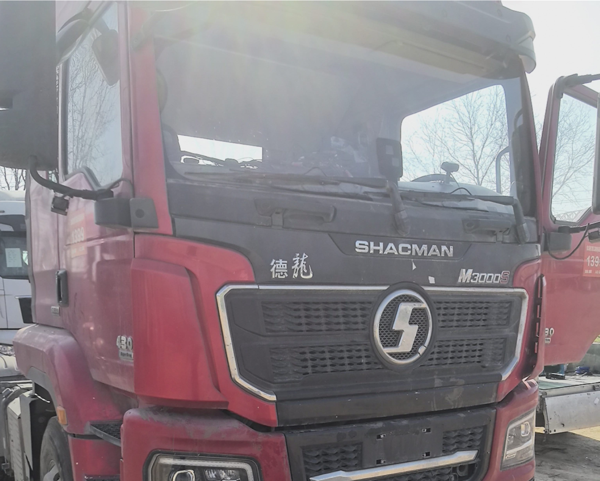 陕汽 德龙M3000S 430马力 6×4 牵引车