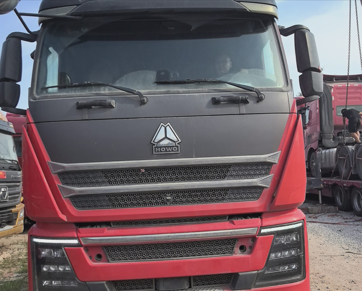 重汽豪沃 HOWO TH7 540马力 6×4 牵引车 2