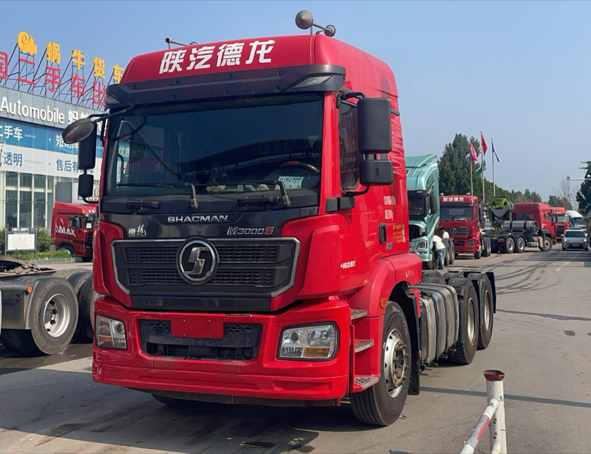 陕汽 德龙M3000S 460马力 6×4 牵引车