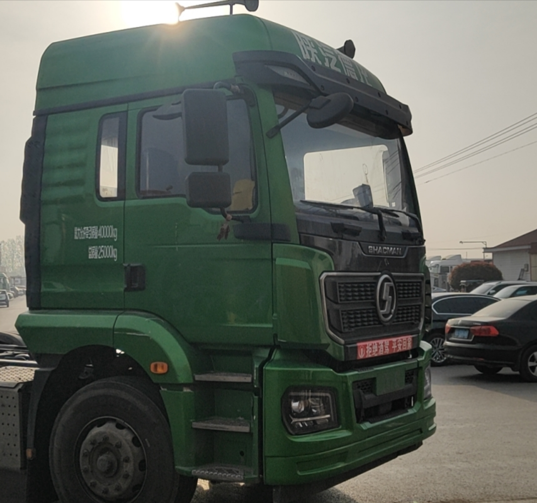 陕汽 德龙M3000S 460马力 6×4 牵引车