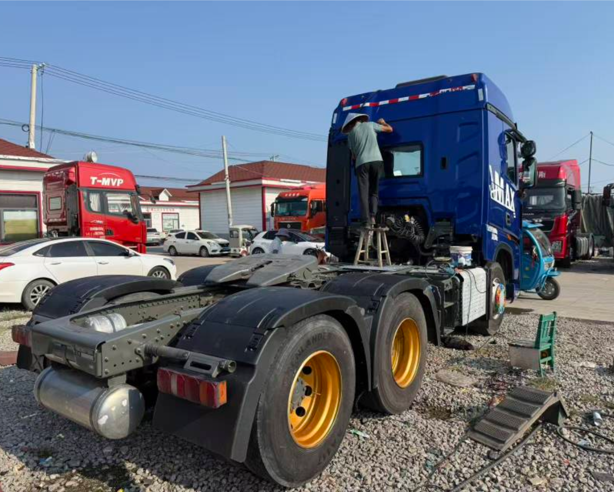 重汽豪沃 其他车系 460马力 6×4 牵引车 2