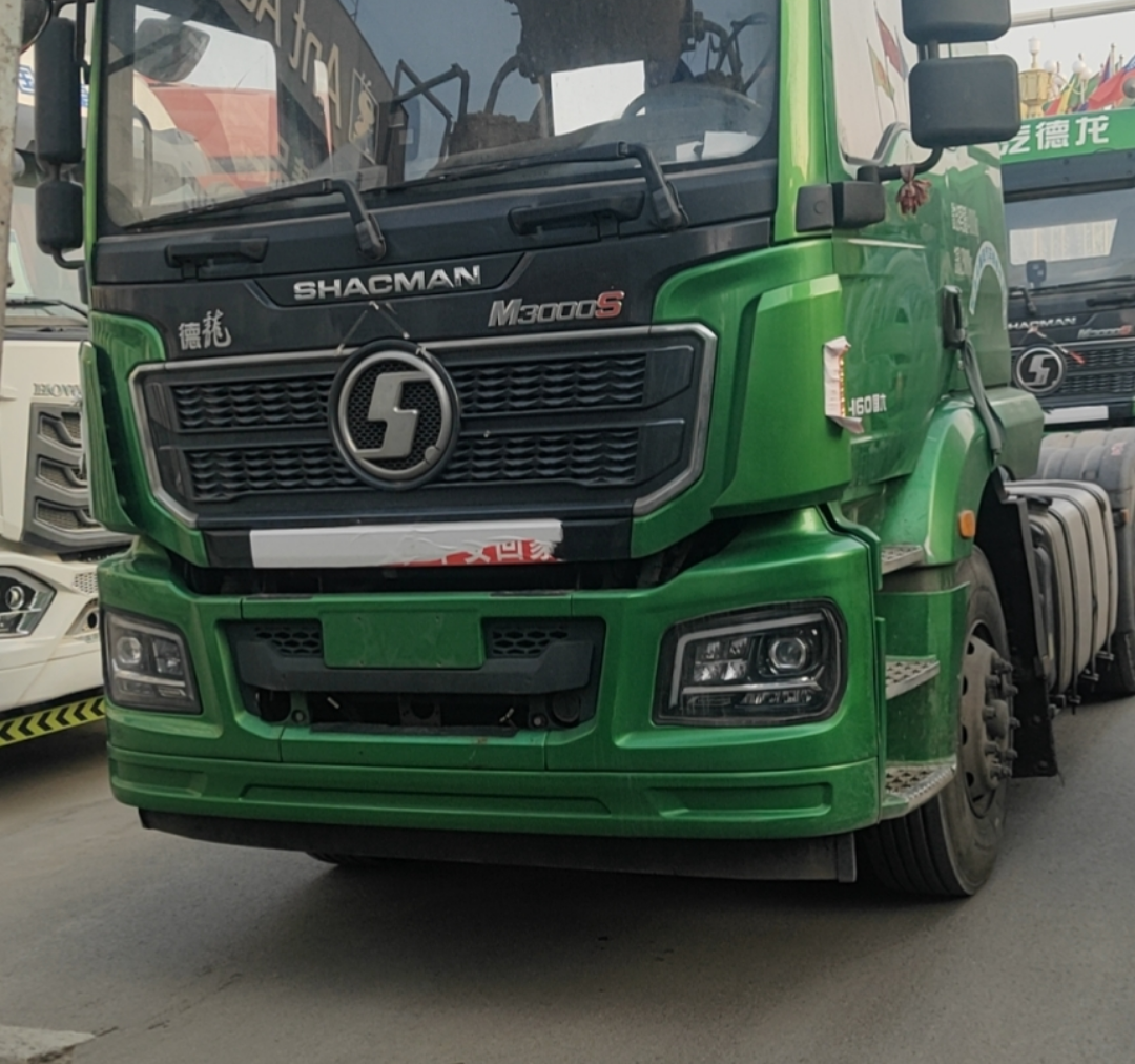 陕汽 德龙M3000S 460马力 6×4 牵引车 2