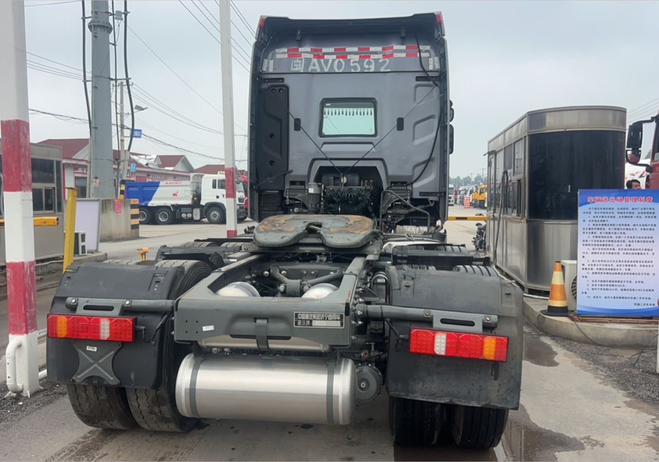 重汽豪沃 其他车系 510马力 6×4 牵引车 2
